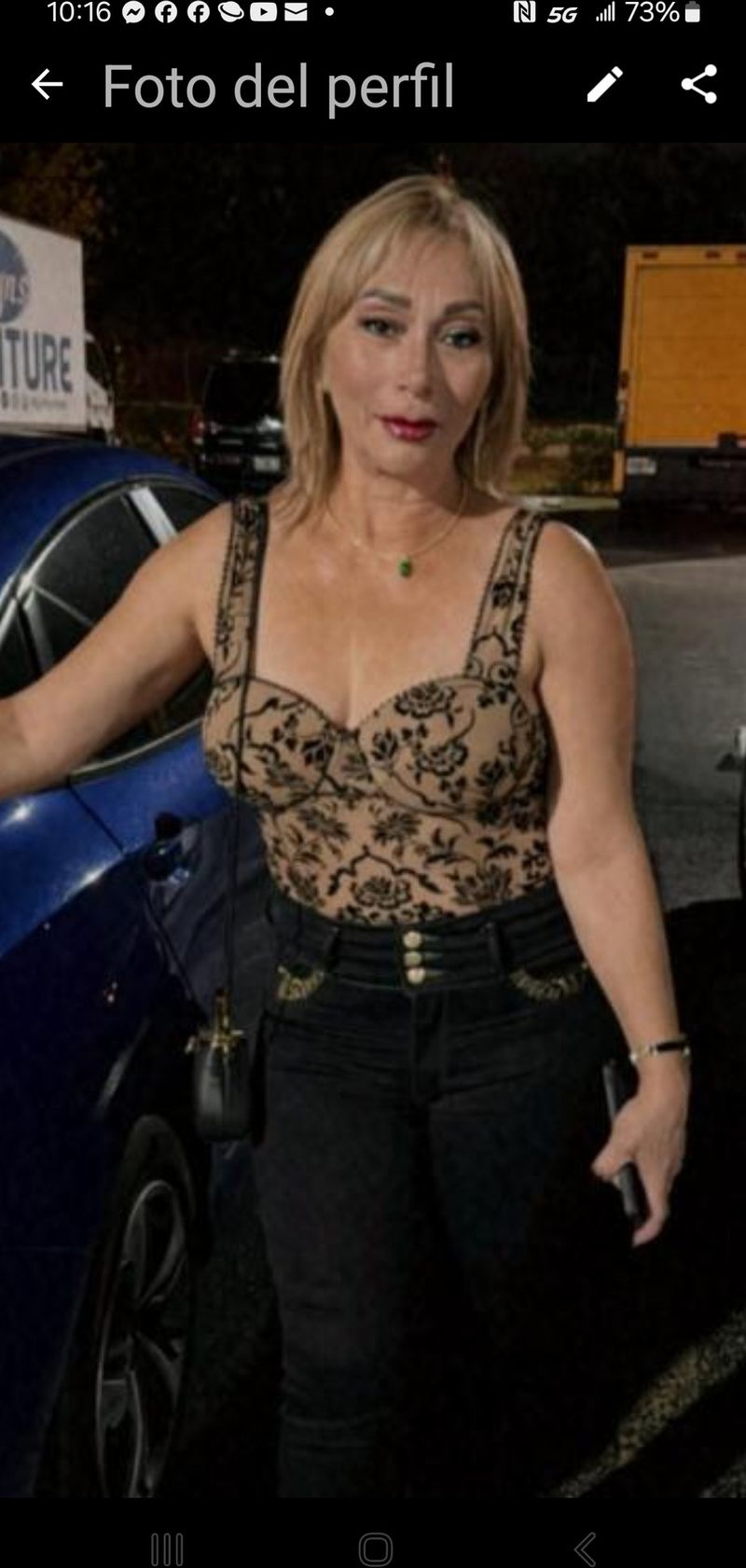 Carmen, 48