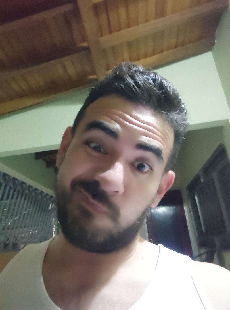 Edwin, 40