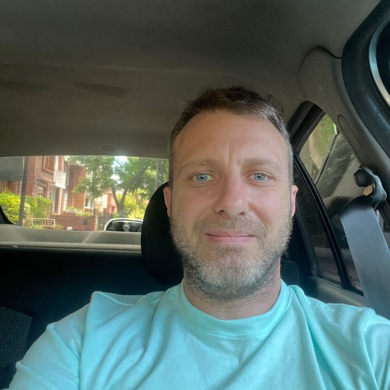 Mariano, 45