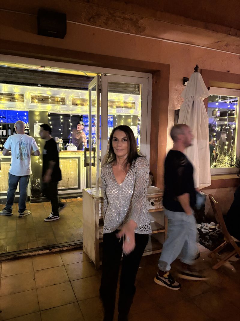 Gaby, 60