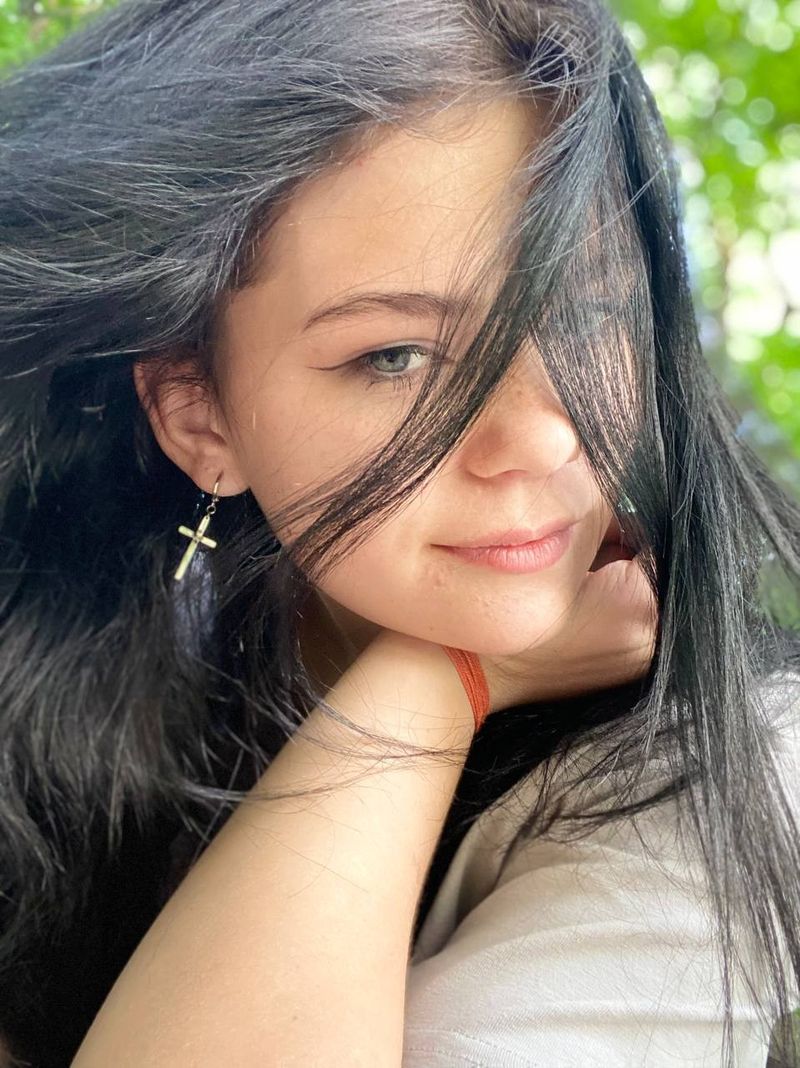 Eleonora, 22