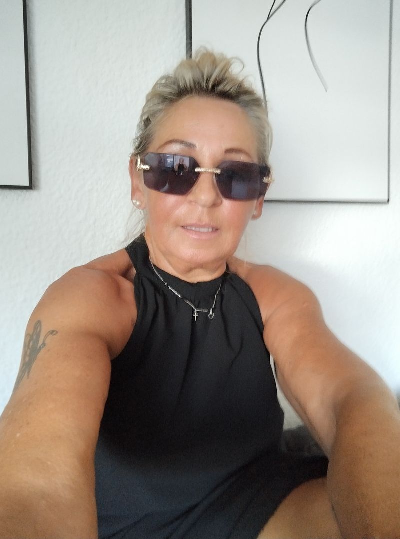 Bozena, 60