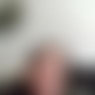 Dominique, 31