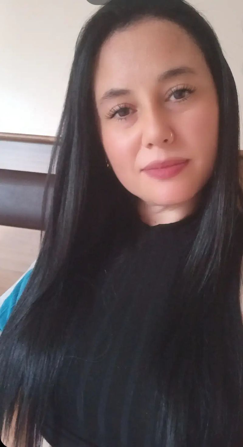 Madeleine, 36
