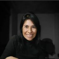 Rocío, 46
