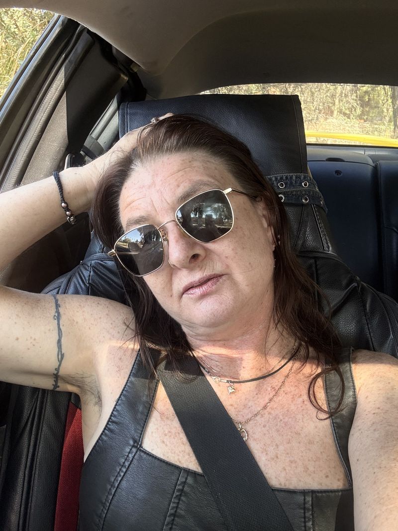 Helen, 50