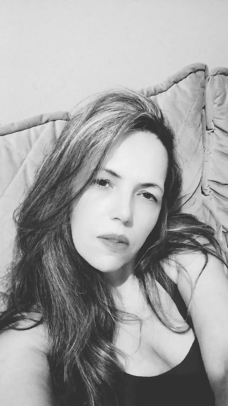 Lucimara, 48