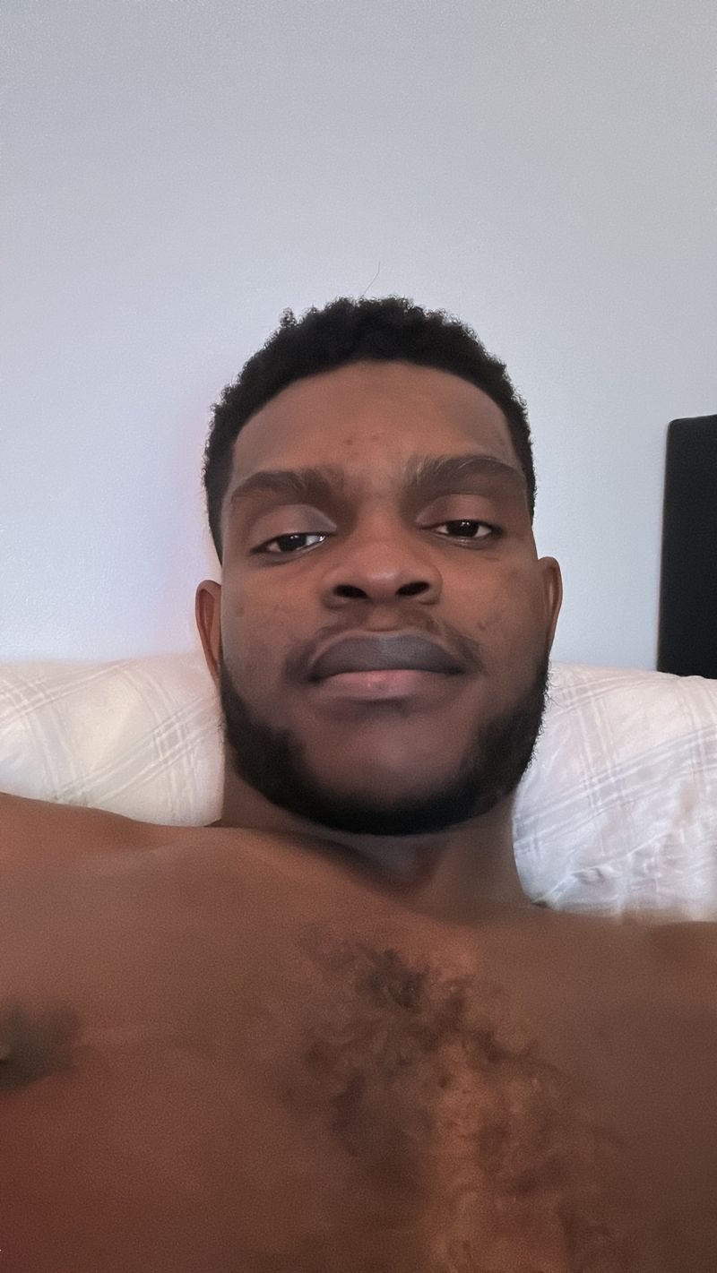 Laurent, 26