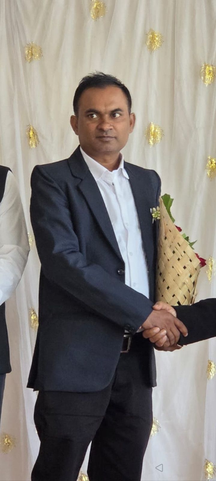 Shrihari, 42