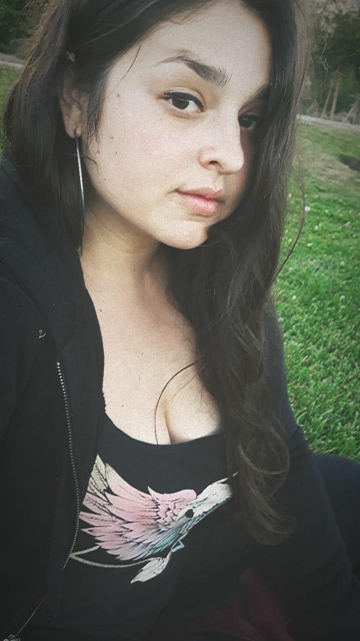 Scarlette, 29