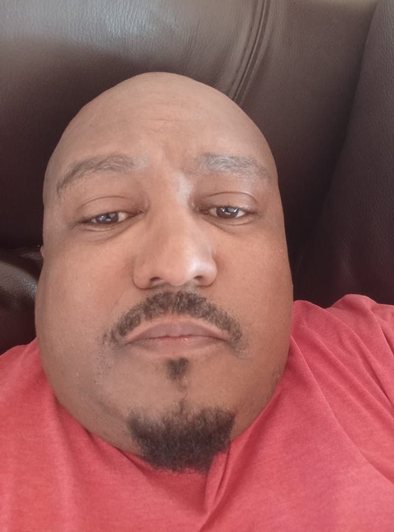 Ashley, 40