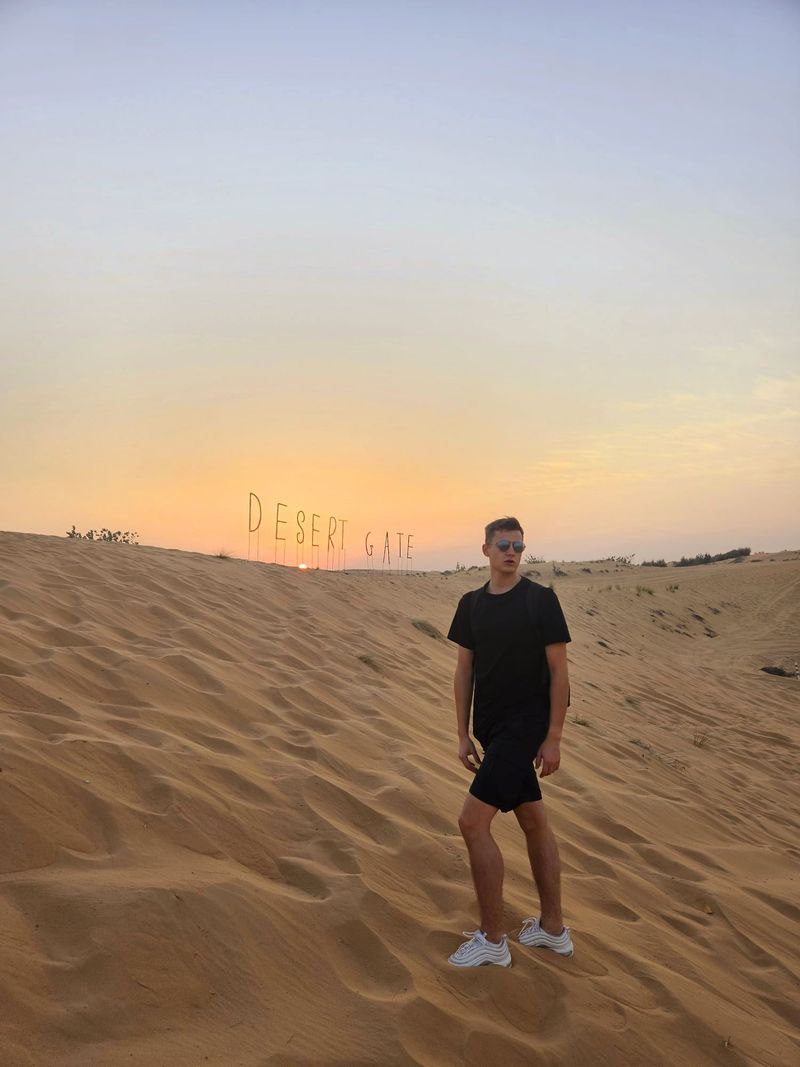 Grzegorz, 26