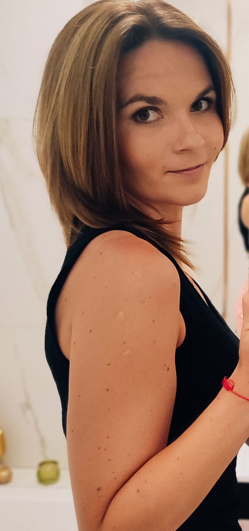 Karolina, 35