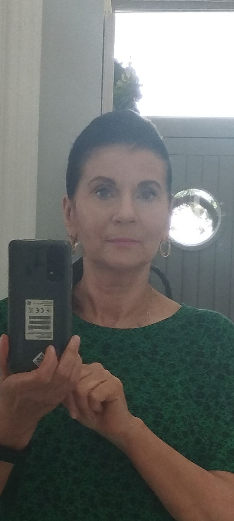 Karolina, 56