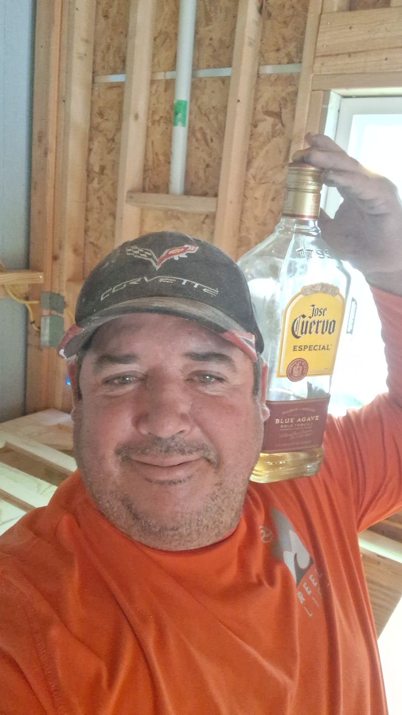 Lazaro, 60