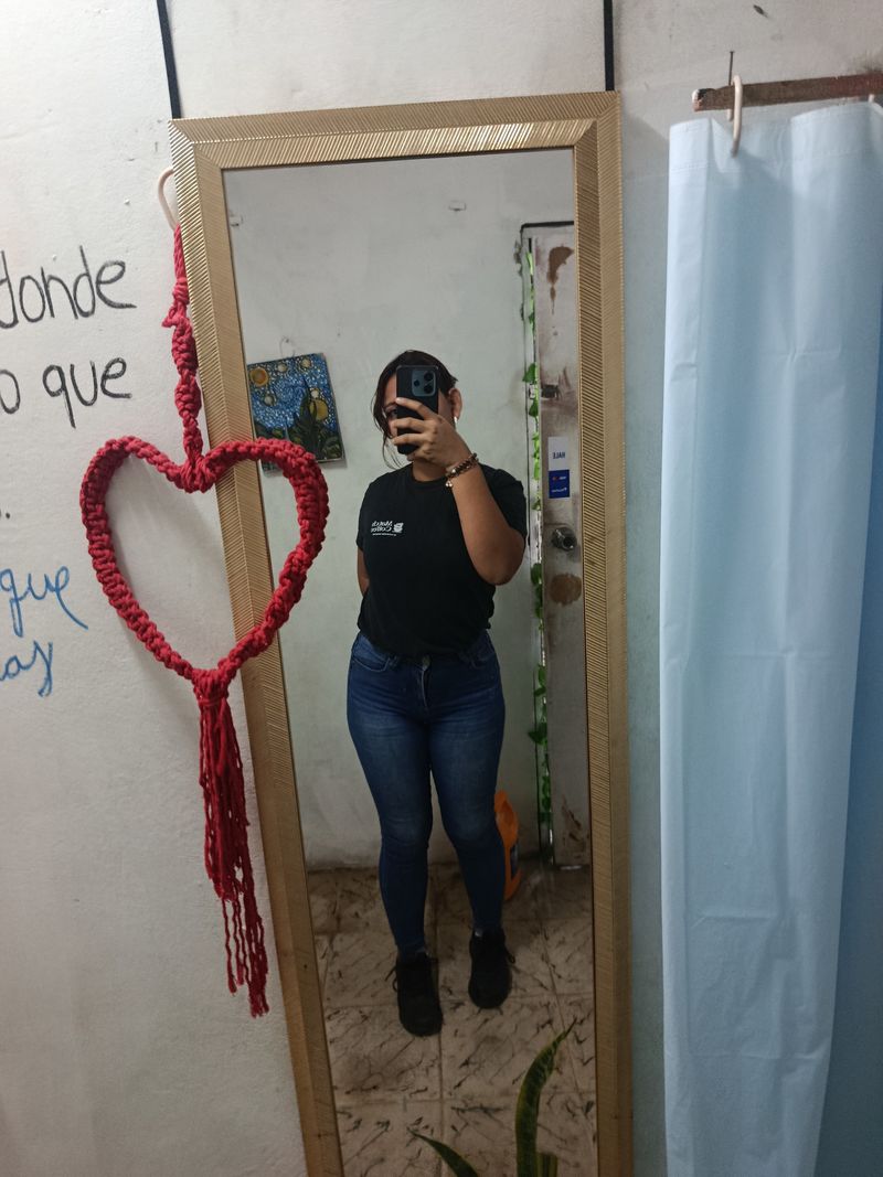 Alondra, 22