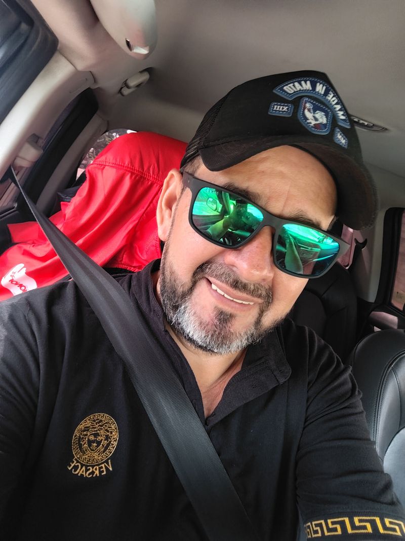 Luis, 54