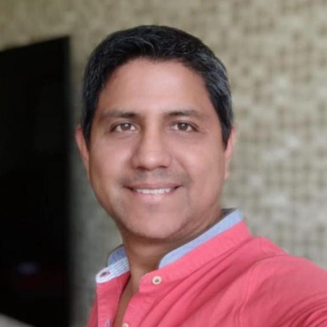 Daniel, 45