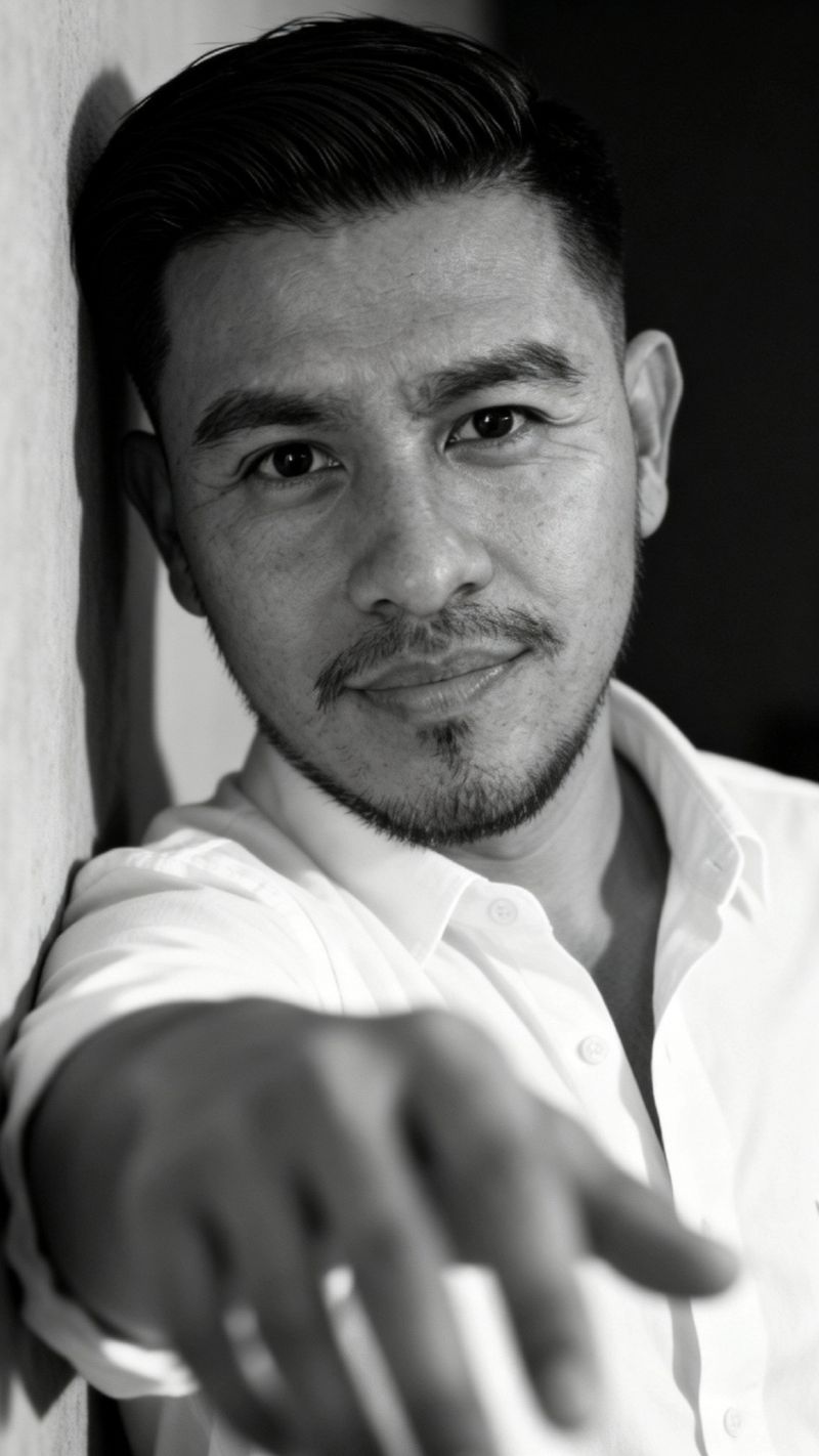 Juan, 37