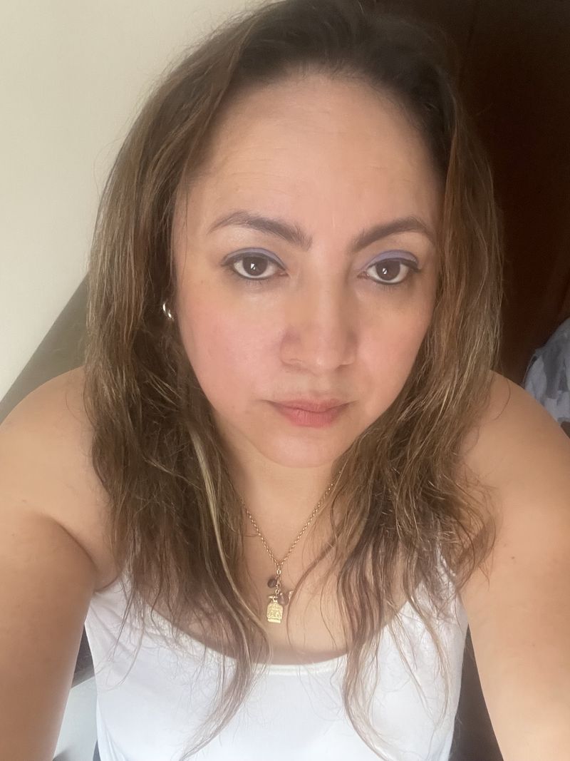 Maribel, 45