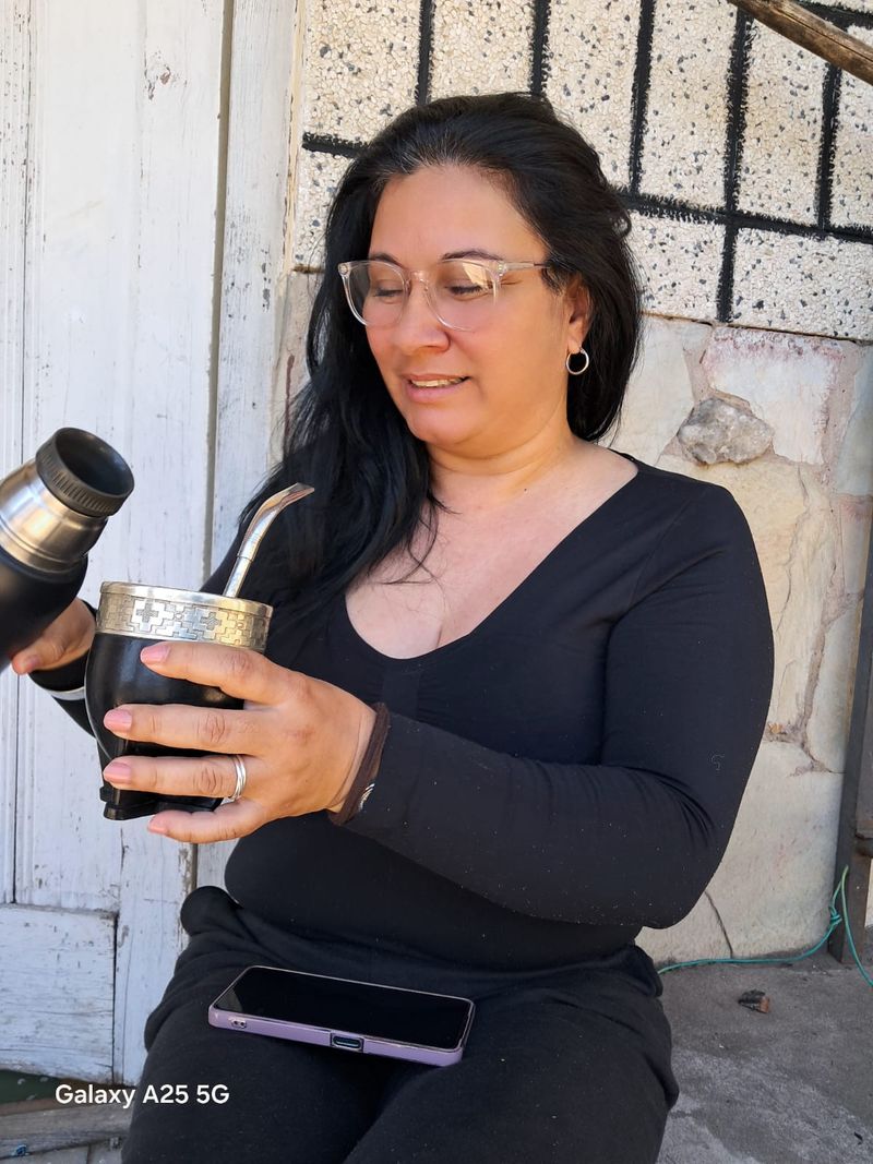 Li, 47