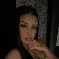 Carla, 19