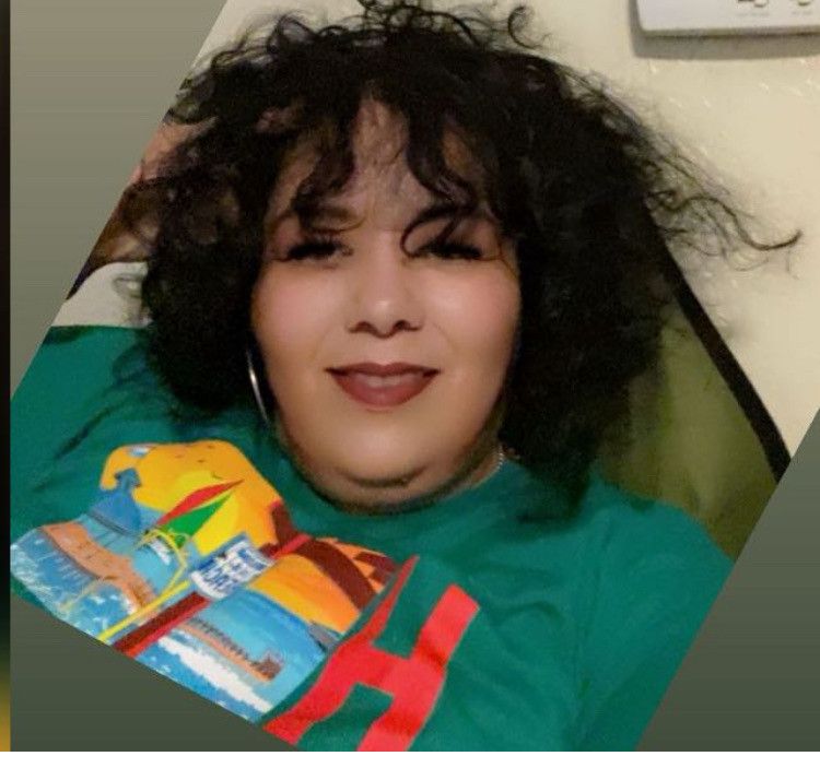 Yeni Lopez, 48