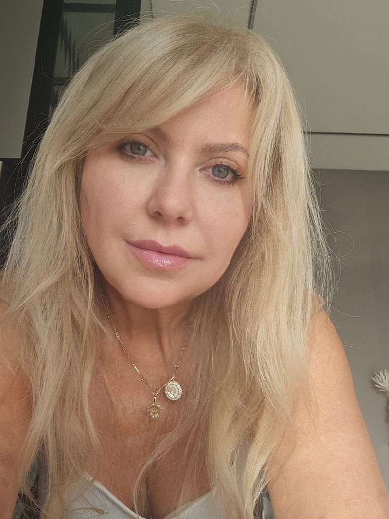 Maria, 49