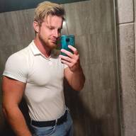 Mateusz, 26