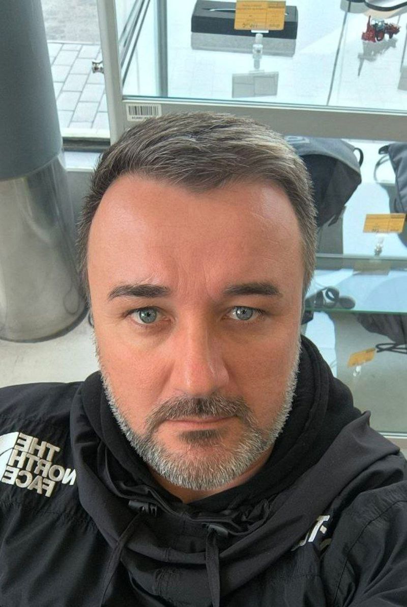 Темо, 40