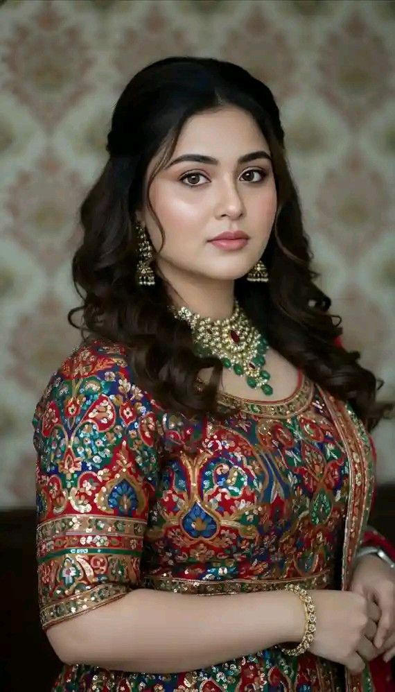 Zaheeraii, 26