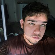 Axel Carmona, 22