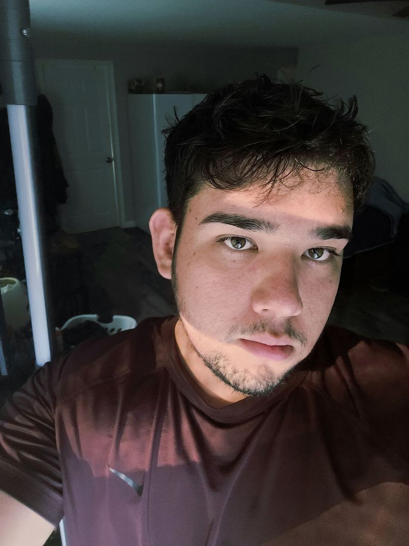 Axel Carmona, 22