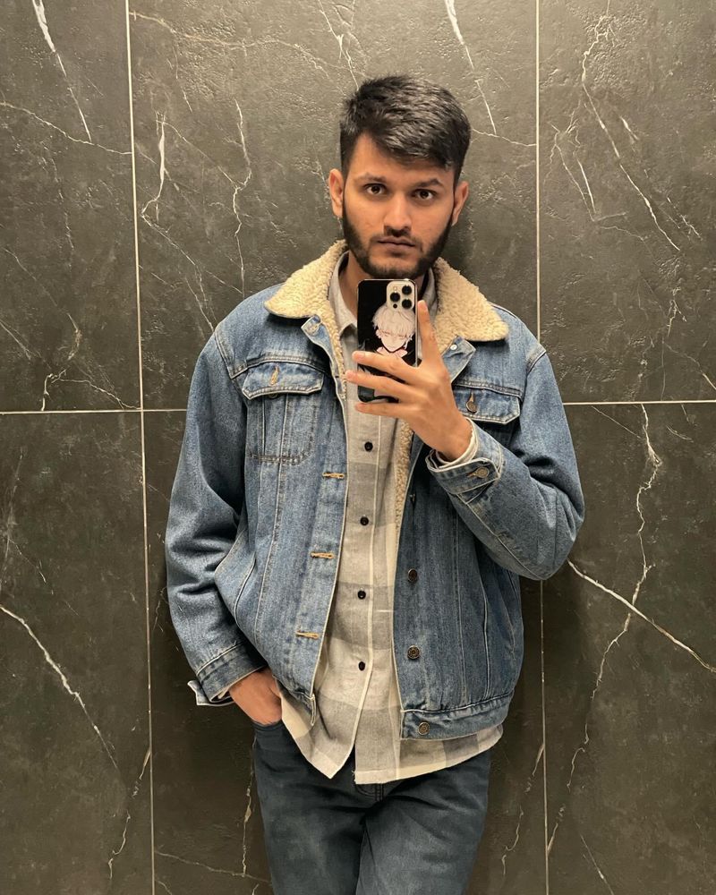 Hammad, 24