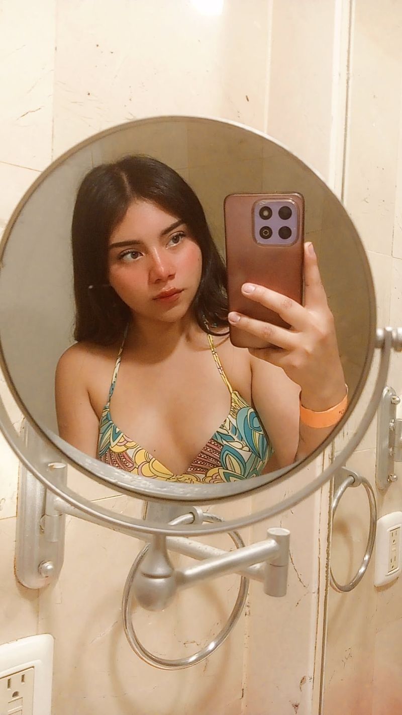 Ness Sanny, 20