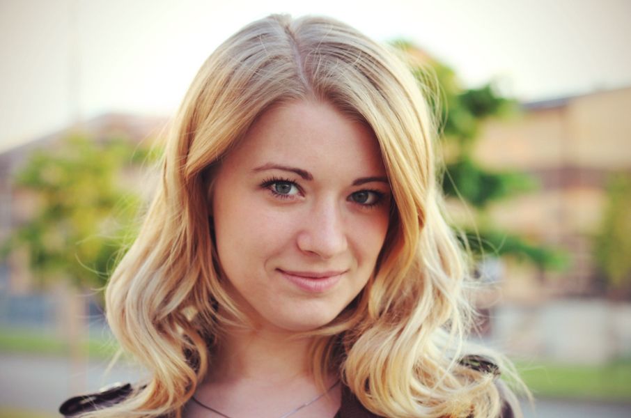 Alina, 25