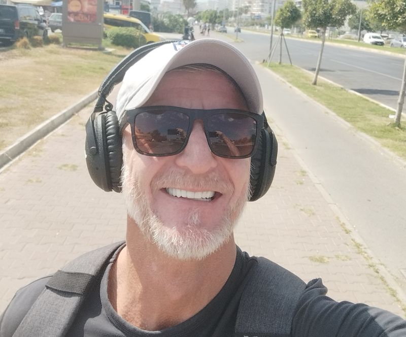 Tomasz, 53
