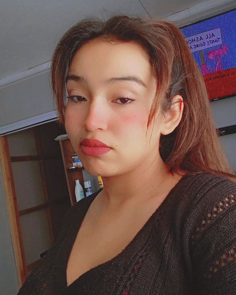 Yari, 24