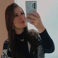 Beatriz, 27