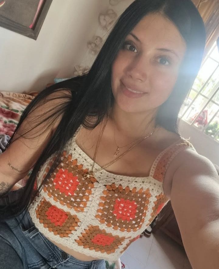 Cintia, 24