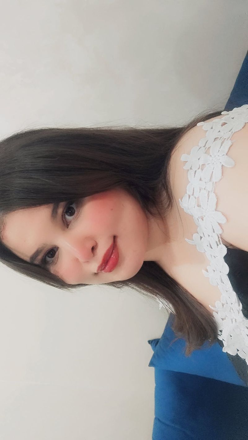 Huda, 22