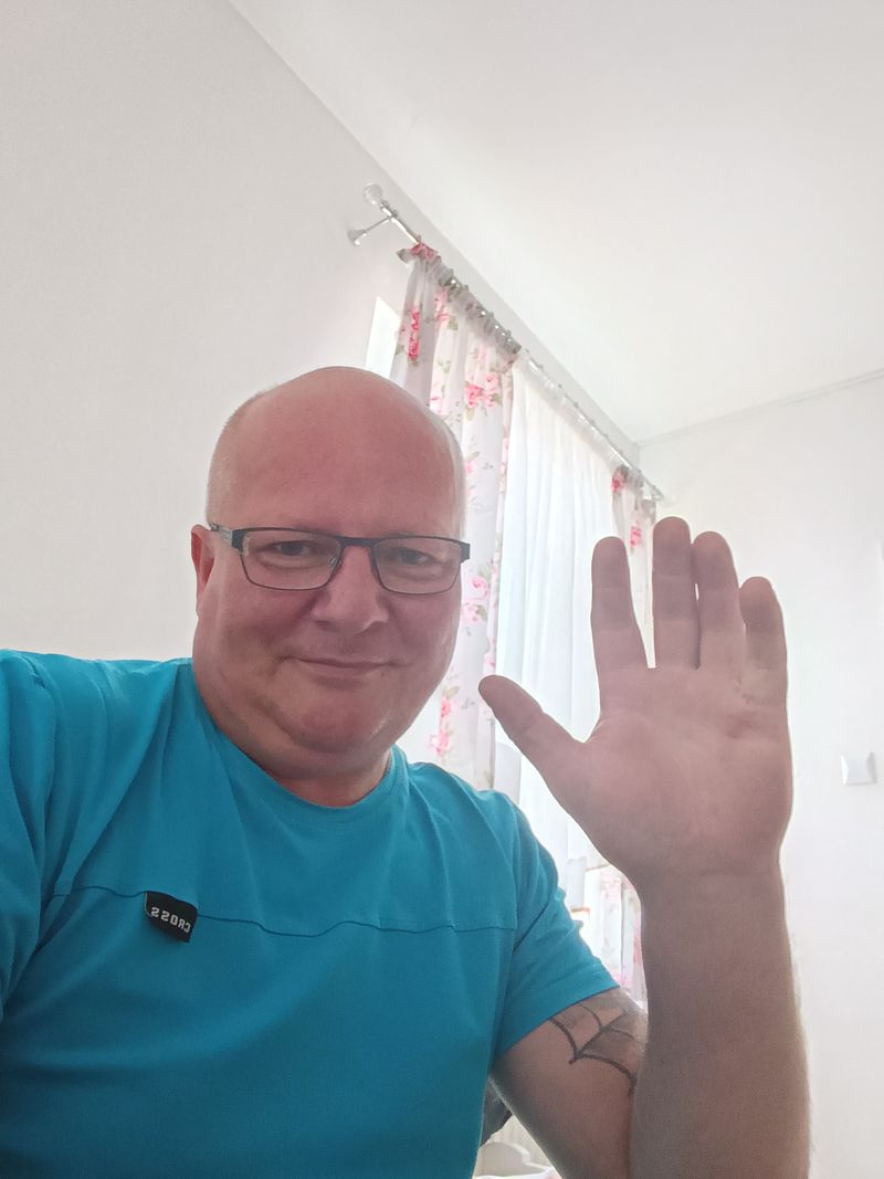 Grzegorz, 54