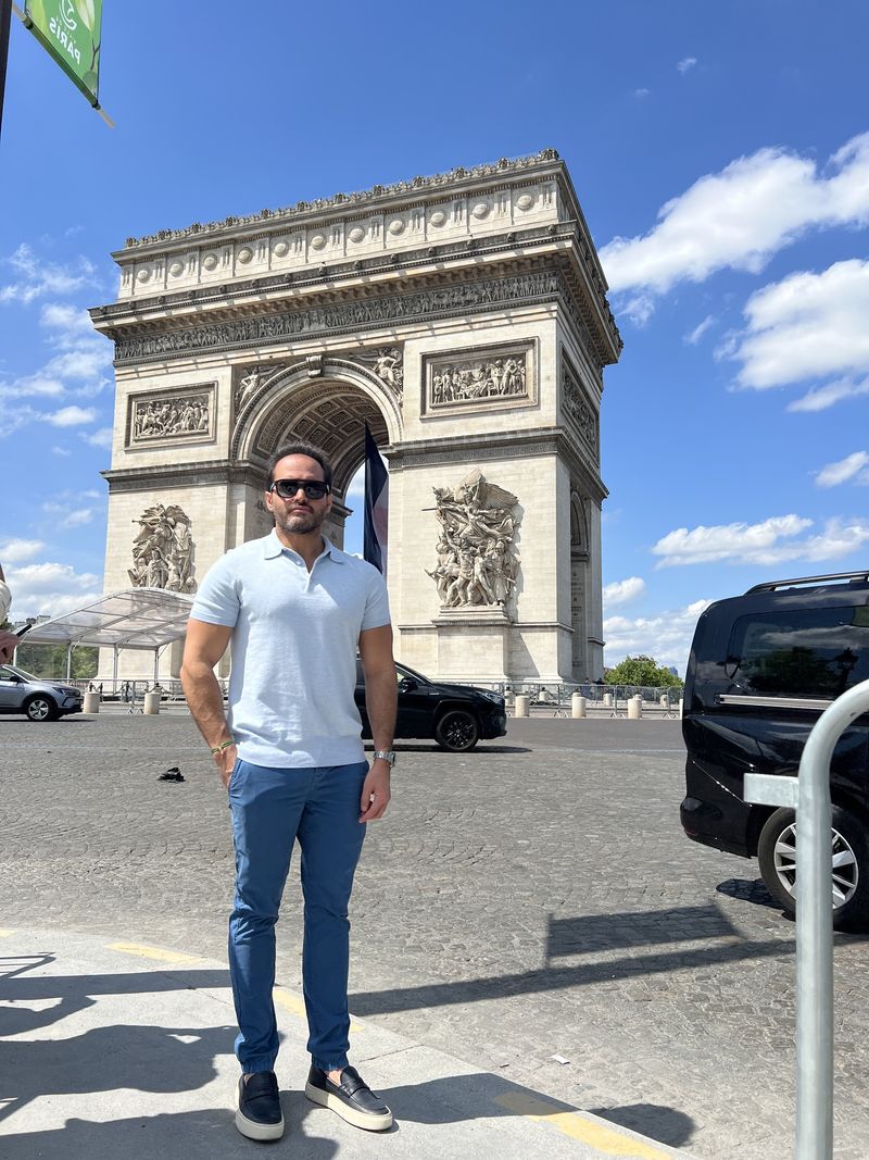 Gerardo, 40
