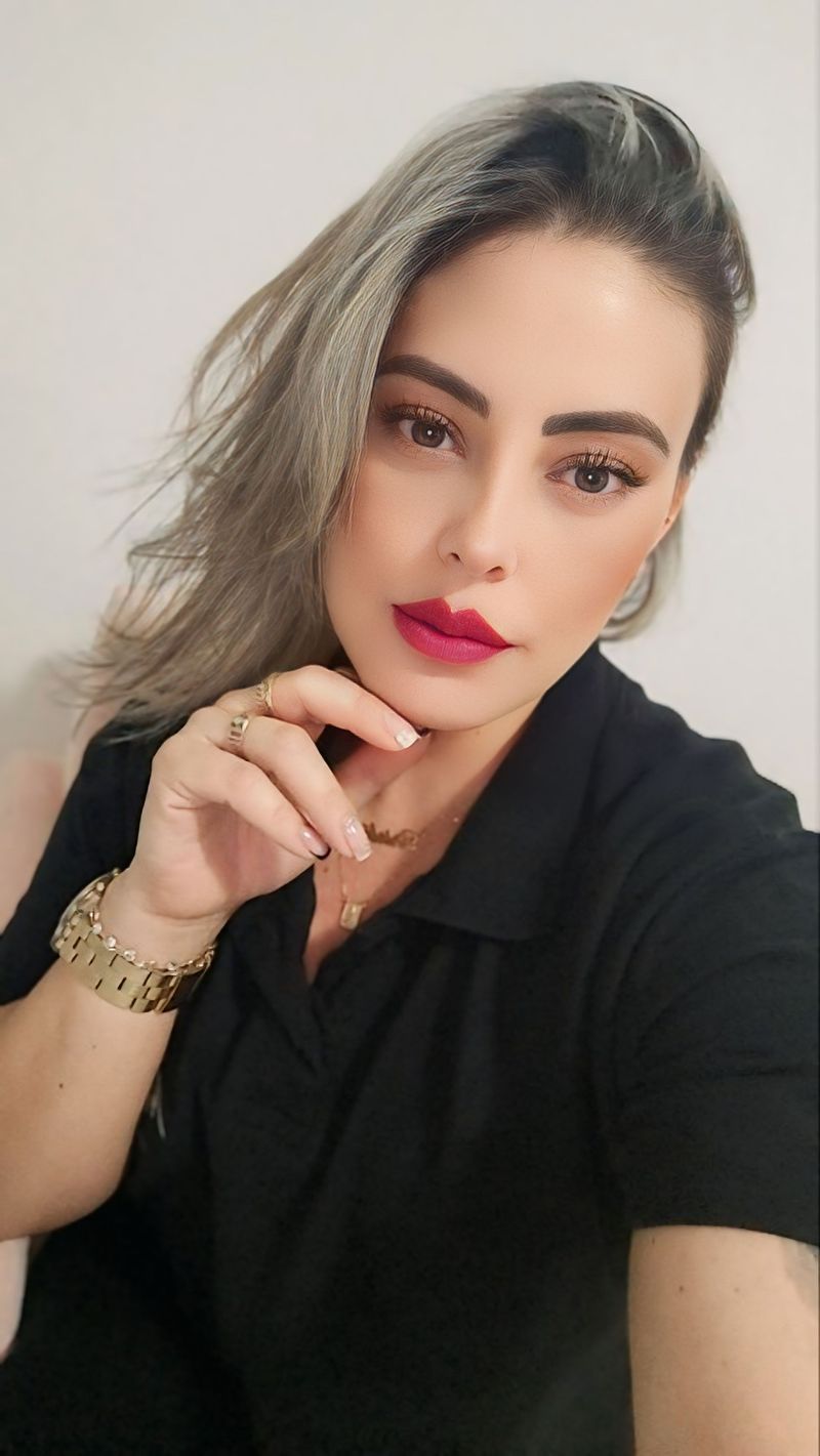 Drielle, 30