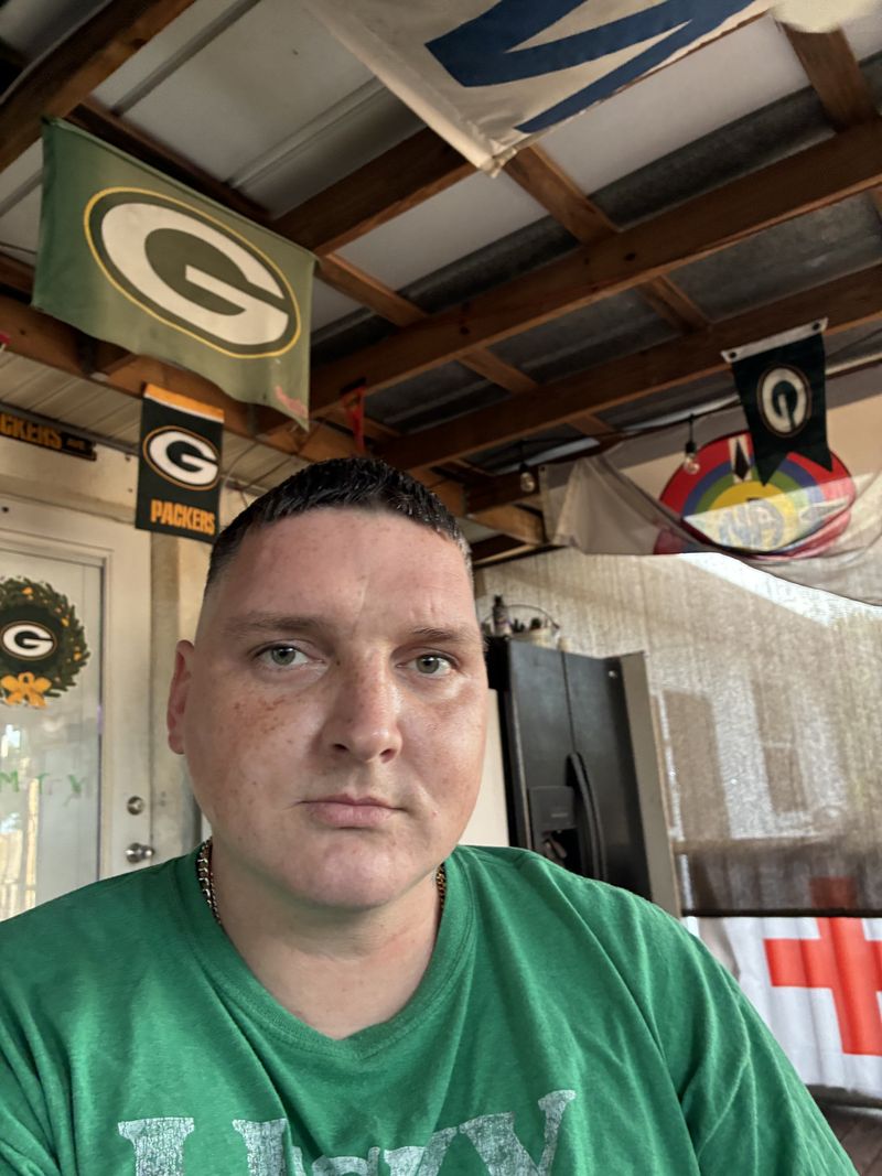 John, 32