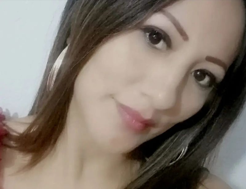 Liz, 46