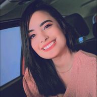 Karen, 32