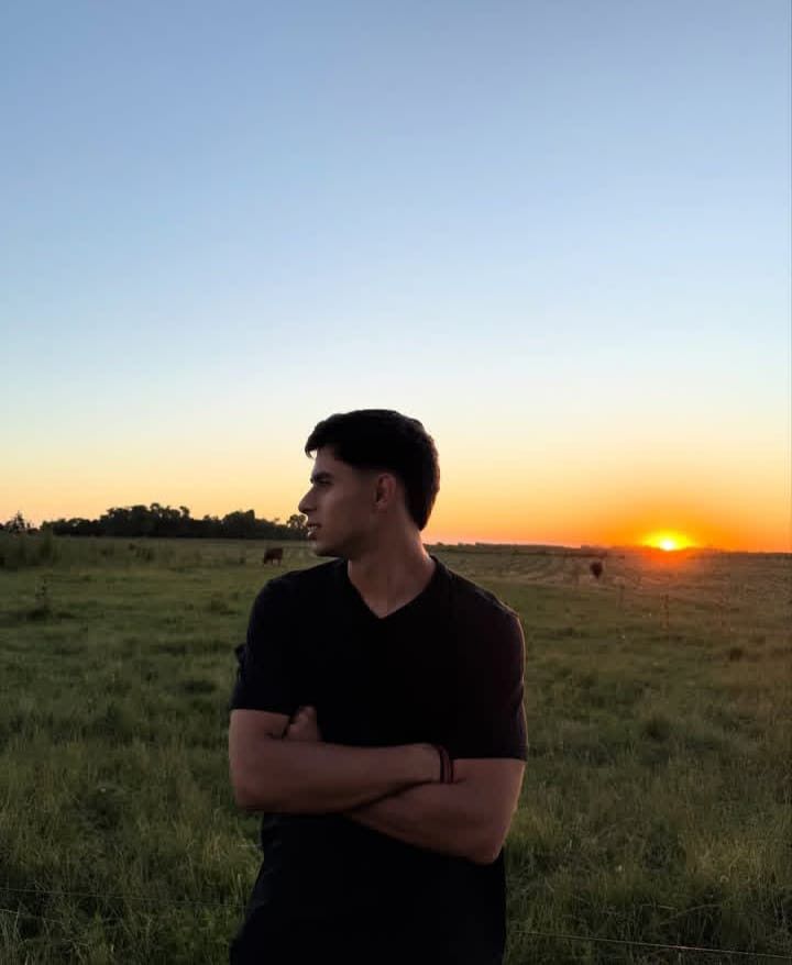 Luciano, 18