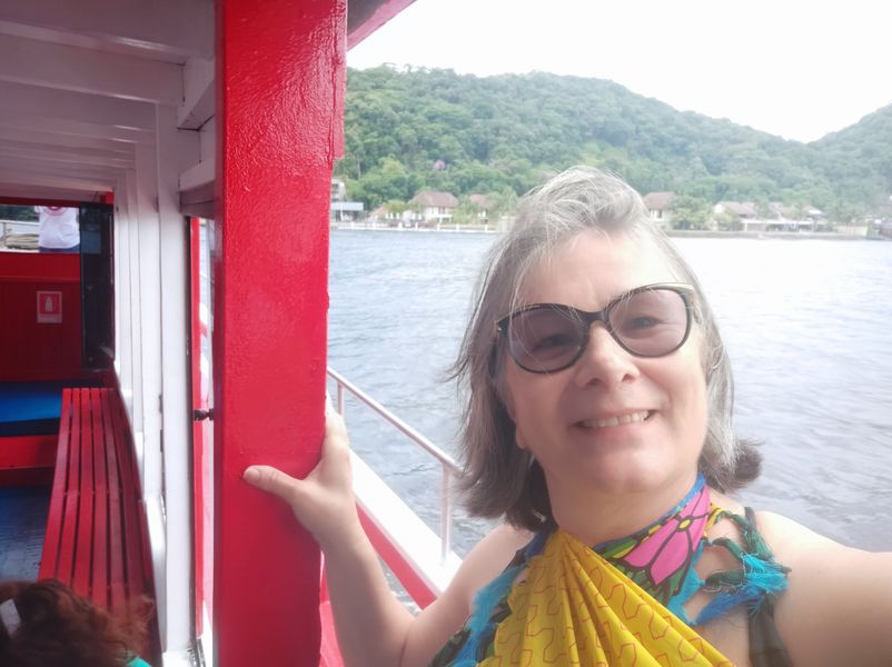 Maura, 61