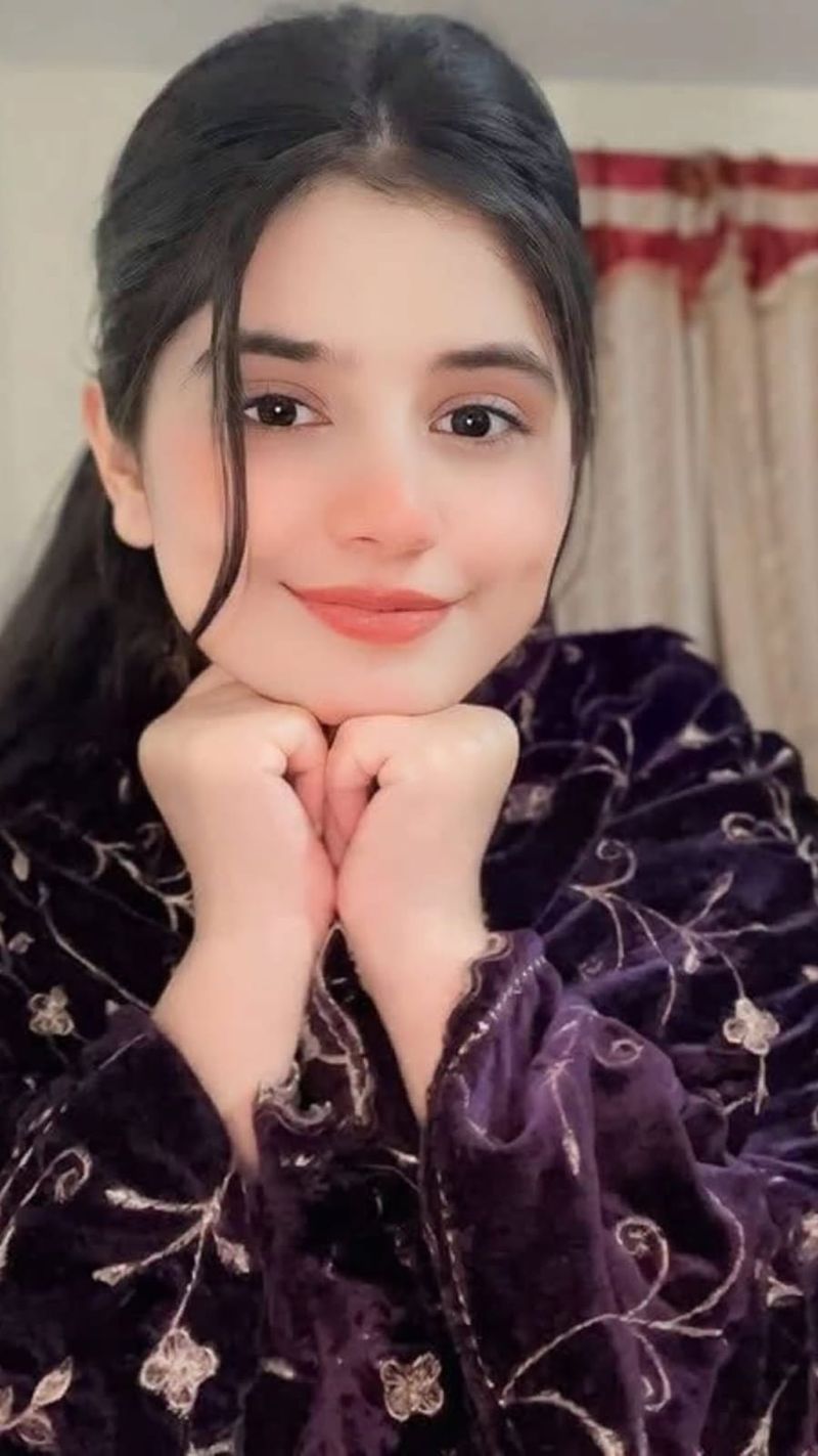 Sobia, 31